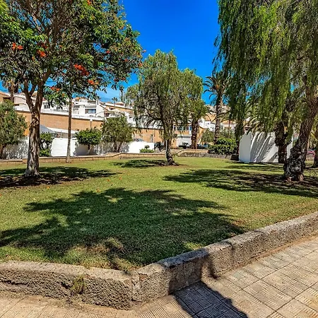 Recently Renovated Seaviews Paradise Court Costa Adeje (Tenerife)