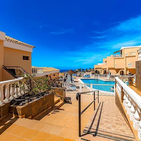 Renovated Seaviews Paradise Court Apartment Costa Adeje (Tenerife)