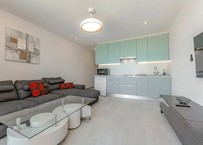 Apartment Renovated Seaviews Paradise Court Costa Adeje (Tenerife)