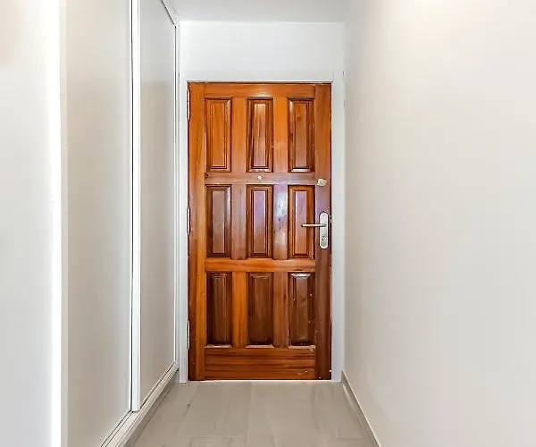 Appartamento Renovated Seaviews Paradise Court *