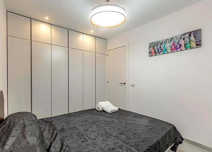 Renovated Seaviews Paradise Court Appartamento *